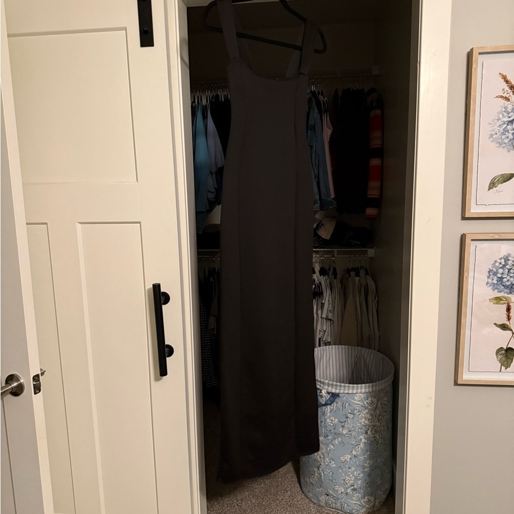 PrettyLittleThing Sleek Black Maxi Dress